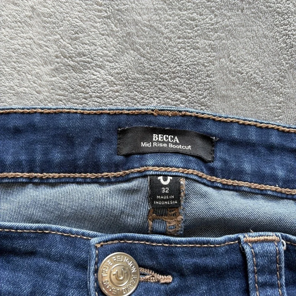 True Religion Becca Mid Rise Bootcut Jeans Women's Size 32 Blue Stretch Denim Fl